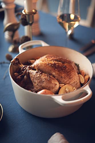 Le Creuset Evolution Cocotte de hierro fundido con tapa, Redonda, Pomo de acero inoxidable, ⌀ 24 cm, 4,2 L, Beige Merengue,21177247164430